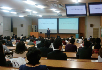 各府省によるリレー講演(東京地区)風景